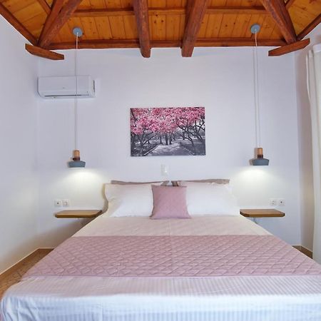Villa Petrino Patitírion Esterno foto