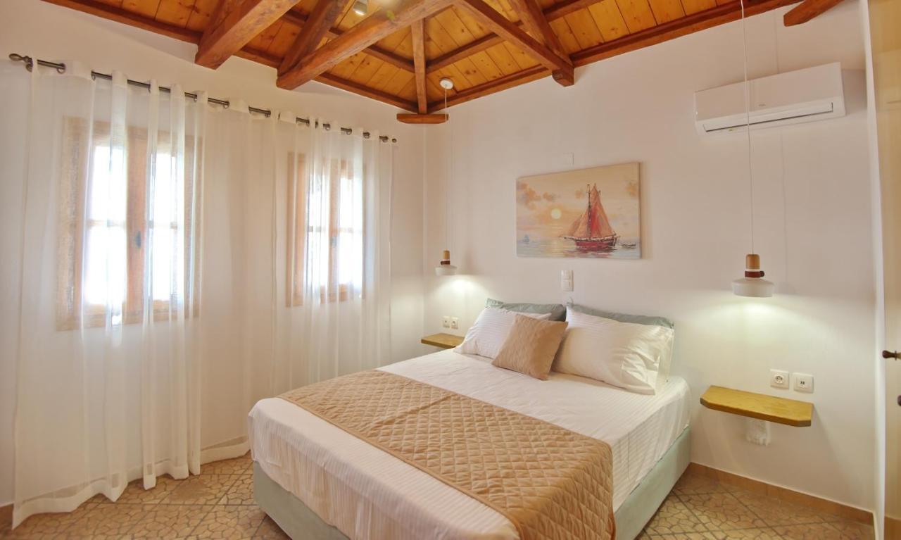 Villa Petrino Patitírion Esterno foto